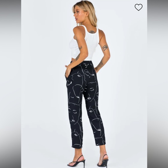 Princess Polly Zavia Pants Abstract Faces On Black Background - Picture 2 of 6